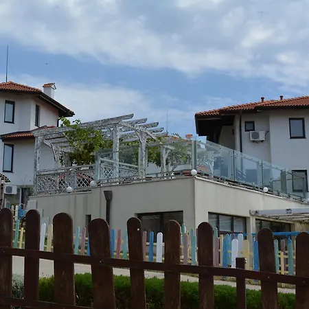 Bay View Apartment- Apartment