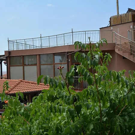 Bay View Apartment-