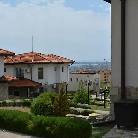 Bay View Apartment- Kosharitsa *